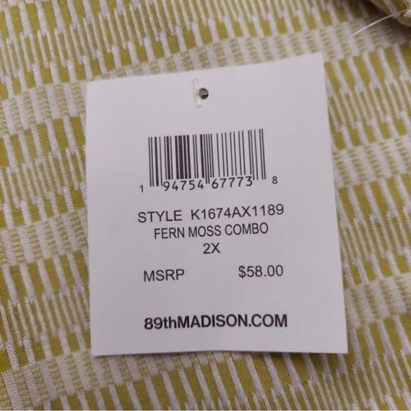 NEW 89th & MADISON Striped Pattern Scoop Neck Flowy Pullover Top - Picture 11 of 11